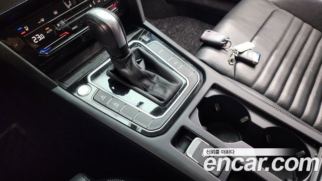 Volkswagen Passat GT (B8) 2.0 TDI Prestige 2022 — фото 9