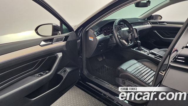 Volkswagen Passat GT (B8) 2.0 TDI Prestige 2022 — фото 10