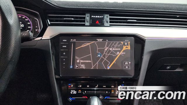 Volkswagen Passat GT (B8) 2.0 TDI Prestige 2022 — фото 12