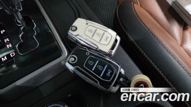 KG Mobility (SsangYong) Rexton Sports Diesel 2.2 4WD Noblesse 2019 — фото 16