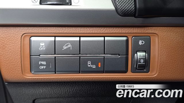 KG Mobility (SsangYong) Rexton Sports Diesel 2.2 4WD Noblesse 2019 — фото 19