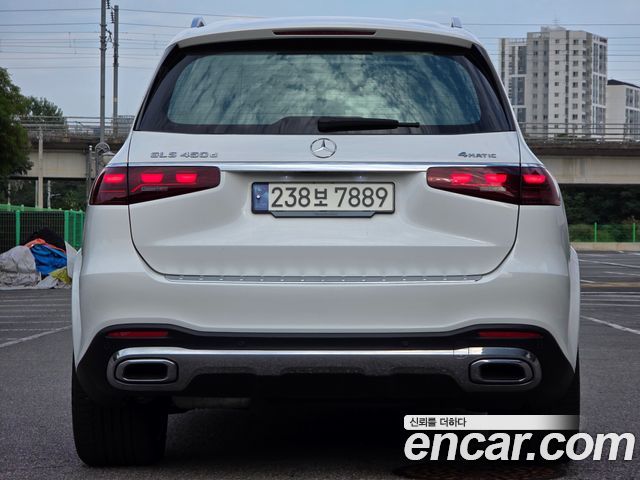 Mercedes-Benz GLS-Class (X167) GLS450d 4MATIC 2024 — фото 3