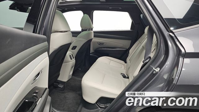 Hyundai Tucson Hybrid (NX4) HEV 1.6 4WD Inspiration 2024 — фото 12