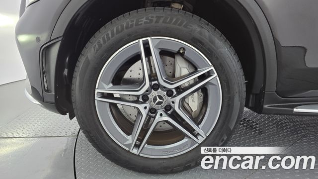 Mercedes-Benz GLC-Class (X253) GLC300e 4MATIC 2022 — фото 5