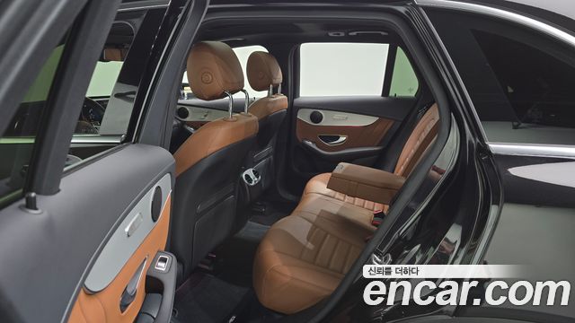 Mercedes-Benz GLC-Class (X253) GLC300e 4MATIC 2022 — фото 16