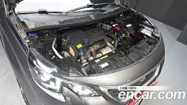 Peugeot 5008 (II) 1.6 BlueHDi GT Line 2018 — фото 6