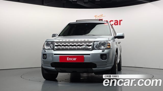 Land Rover Freelander 2 2.2 SD4 HSE 2011 — фото 3