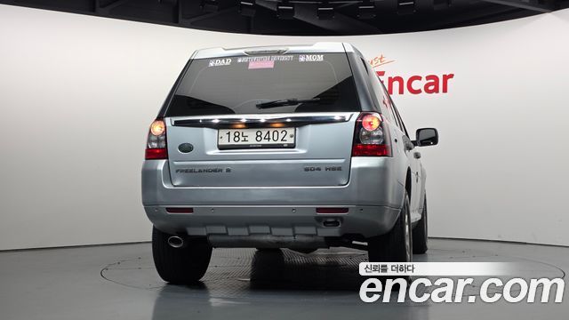 Land Rover Freelander 2 2.2 SD4 HSE 2011 — фото 4