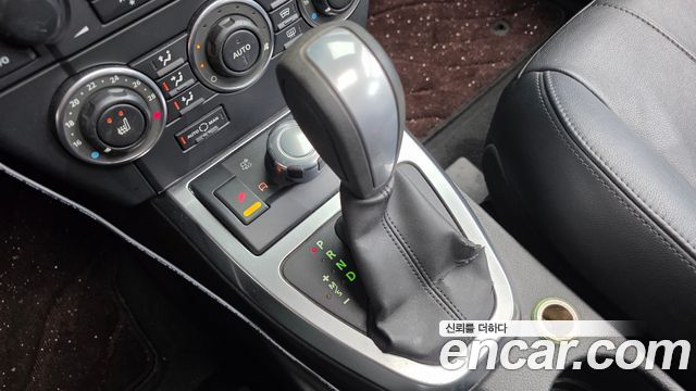 Land Rover Freelander 2 2.2 SD4 HSE 2011 — фото 9