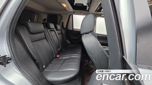 Land Rover Freelander 2 2.2 SD4 HSE 2011 — фото 19