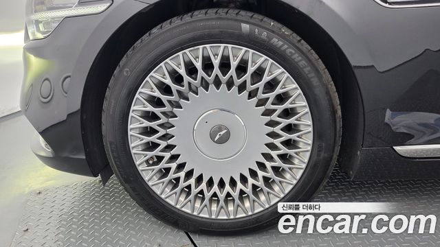 Genesis G90 3.8 AWD Premium Luxury 2019 — фото 5