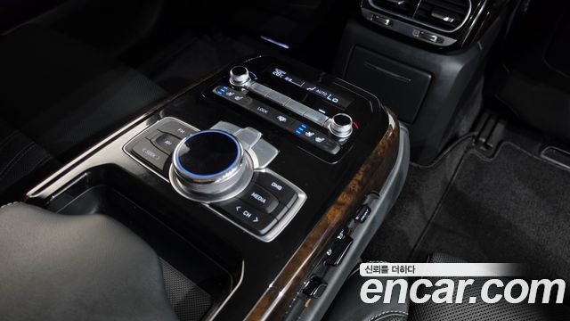 Genesis G90 3.8 AWD Premium Luxury 2019 — фото 19