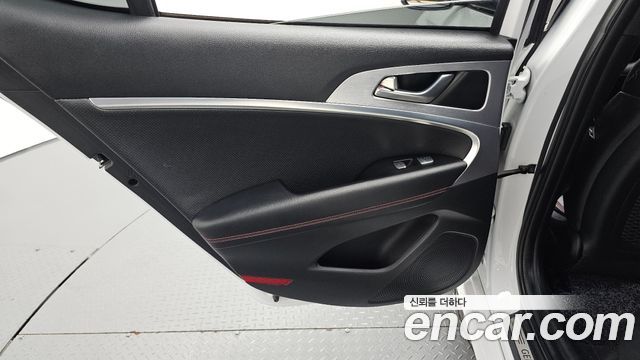 Genesis G70 3.3T Sport AWD Elite 2019 — фото 25