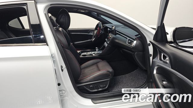 Genesis G70 3.3T Sport AWD Elite 2019 — фото 26