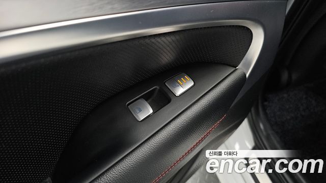 Genesis G70 3.3T Sport AWD Elite 2019 — фото 27