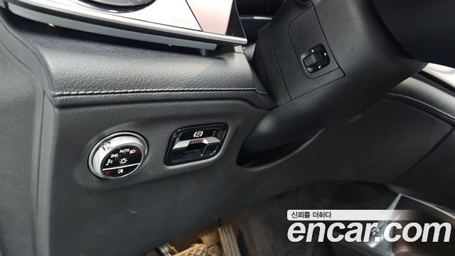Mercedes-Benz EQS SUV (X296) EQS450 4MATIC Online Edition 2025 — фото 14