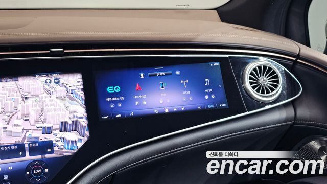 Mercedes-Benz EQS SUV (X296) EQS450 4MATIC Online Edition 2025 — фото 18