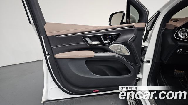 Mercedes-Benz EQS SUV (X296) EQS450 4MATIC Online Edition 2025 — фото 24
