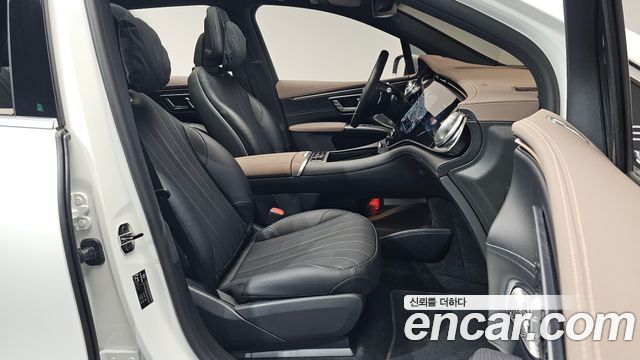 Mercedes-Benz EQS SUV (X296) EQS450 4MATIC Online Edition 2025 — фото 26