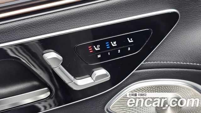 Mercedes-Benz EQS SUV (X296) EQS450 4MATIC Online Edition 2025 — фото 32