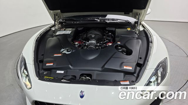 Maserati Gran Turismo 4.7 Sport 1st 2019 — фото 6