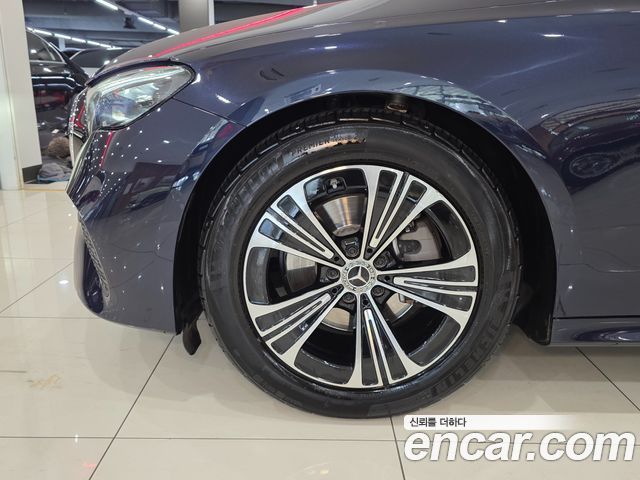 Mercedes-Benz E-Class (W214) E200 Avantgarde 2024 — фото 5