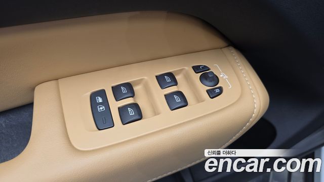 Volvo XC60 (II) B5 Ultimate Bright 2024 — фото 29