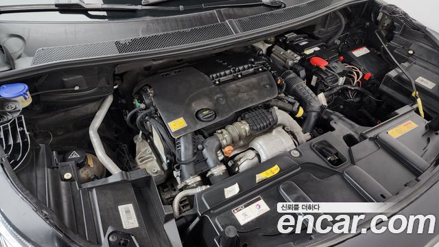 Peugeot 3008 (II) 1.6 BlueHDi GT Line 2018 — фото 6