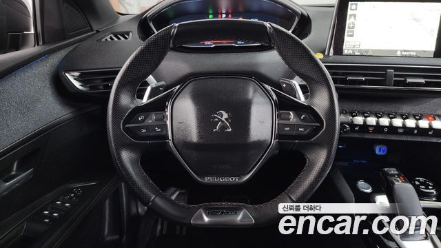 Peugeot 3008 (II) 1.6 BlueHDi GT Line 2018 — фото 12