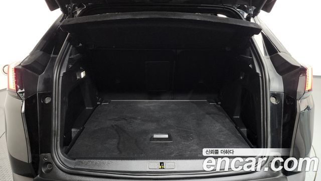 Peugeot 3008 (II) 1.6 BlueHDi GT Line 2018 — фото 18
