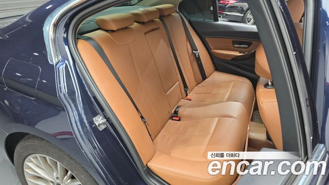 BMW 3 Series (F30) 320d Luxury 2014 — фото 12
