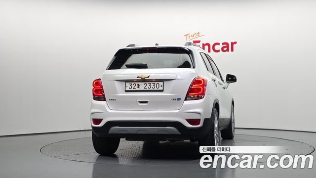 Chevrolet Trax 1.6 Diesel LTZ 2017 — фото 4