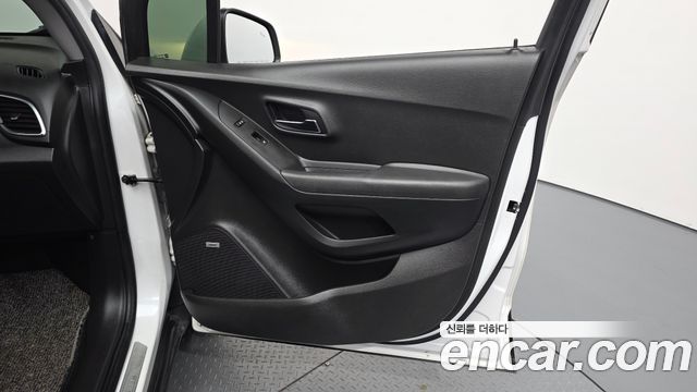 Chevrolet Trax 1.6 Diesel LTZ 2017 — фото 24