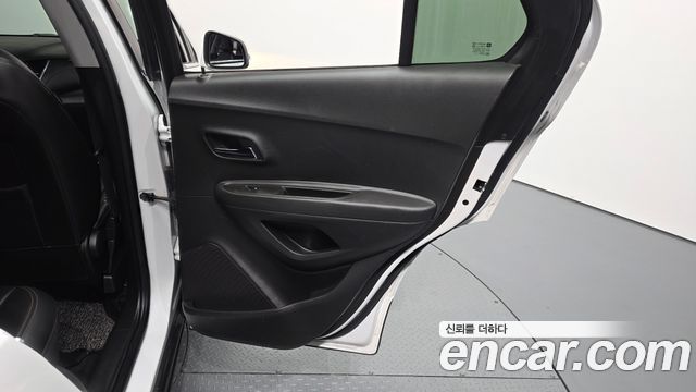 Chevrolet Trax 1.6 Diesel LTZ 2017 — фото 25