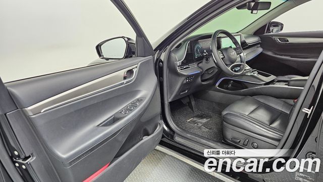 Hyundai Grandeur (IG) 2.5 Le Blanc 2023 — фото 10