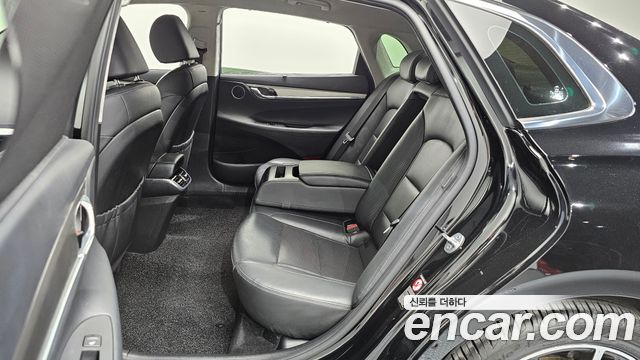 Hyundai Grandeur (IG) 2.5 Le Blanc 2023 — фото 11