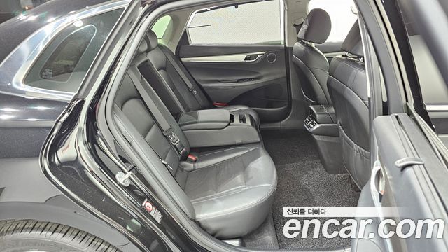 Hyundai Grandeur (IG) 2.5 Le Blanc 2023 — фото 12