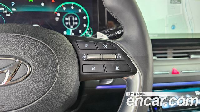 Hyundai Grandeur (IG) 2.5 Le Blanc 2023 — фото 16