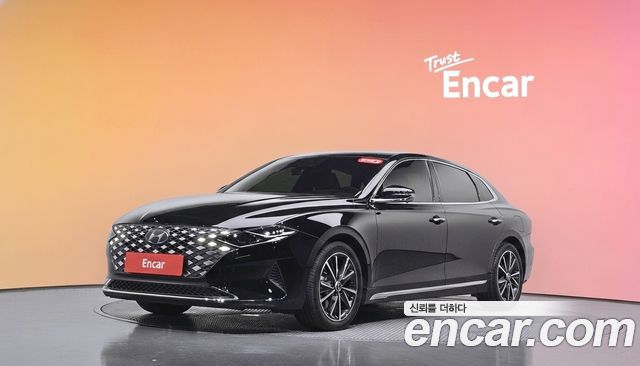 Hyundai Grandeur (IG) 2.5 Le Blanc 2023 — фото 1