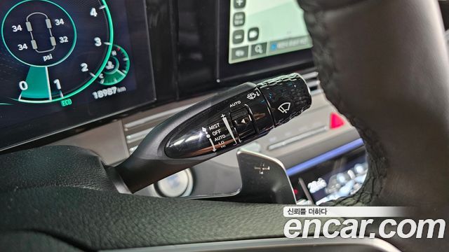 Hyundai Grandeur (IG) 2.5 Le Blanc 2023 — фото 27