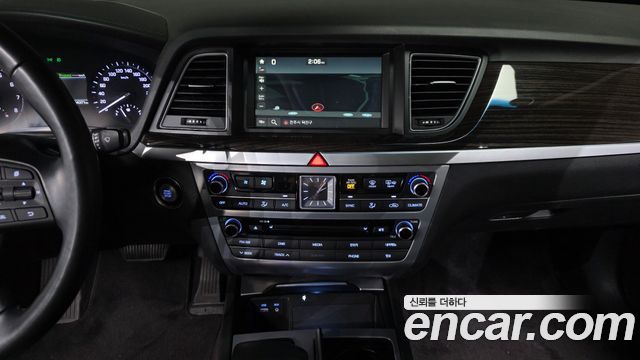 Genesis G80 3.3 GDI Luxury 2018 — фото 14