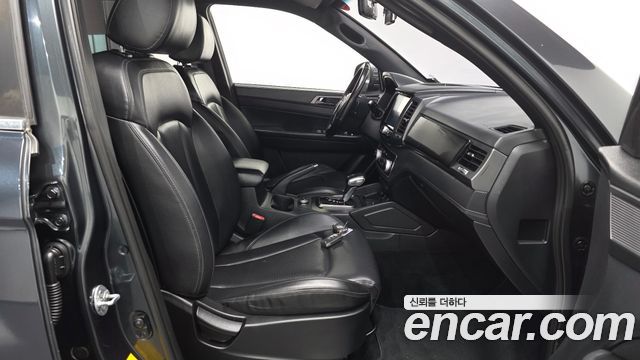 KG Mobility (SsangYong) Rexton Sports Diesel 2.2 4WD Wild 2021 — фото 11