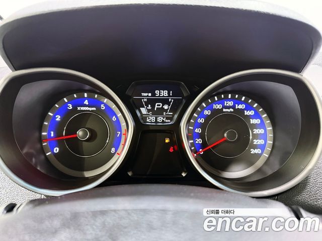 Hyundai Avante 1.6 GDi Smart Standard 2015 — фото 5