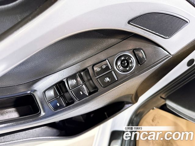 Hyundai Avante 1.6 GDi Smart Standard 2015 — фото 10
