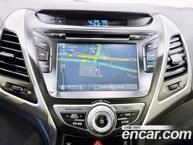 Hyundai Avante 1.6 GDi Smart Standard 2015 — фото 18