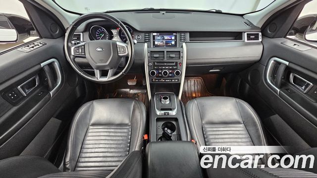 Land Rover Discovery Sport 2.2 SD4 HSE Luxury 2015 — фото 7
