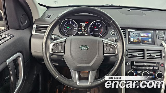 Land Rover Discovery Sport 2.2 SD4 HSE Luxury 2015 — фото 17