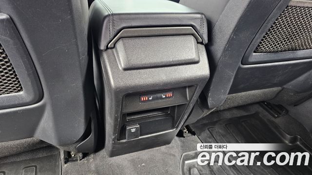 Land Rover Discovery Sport 2.2 SD4 HSE Luxury 2015 — фото 23
