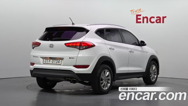 Hyundai Tucson Diesel 2.0 2WD Modern 2016 — фото 2