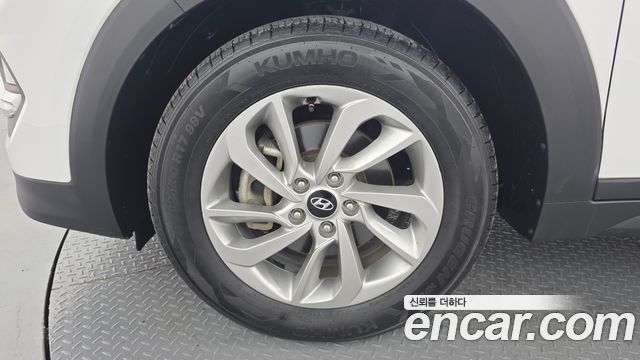 Hyundai Tucson Diesel 2.0 2WD Modern 2016 — фото 5